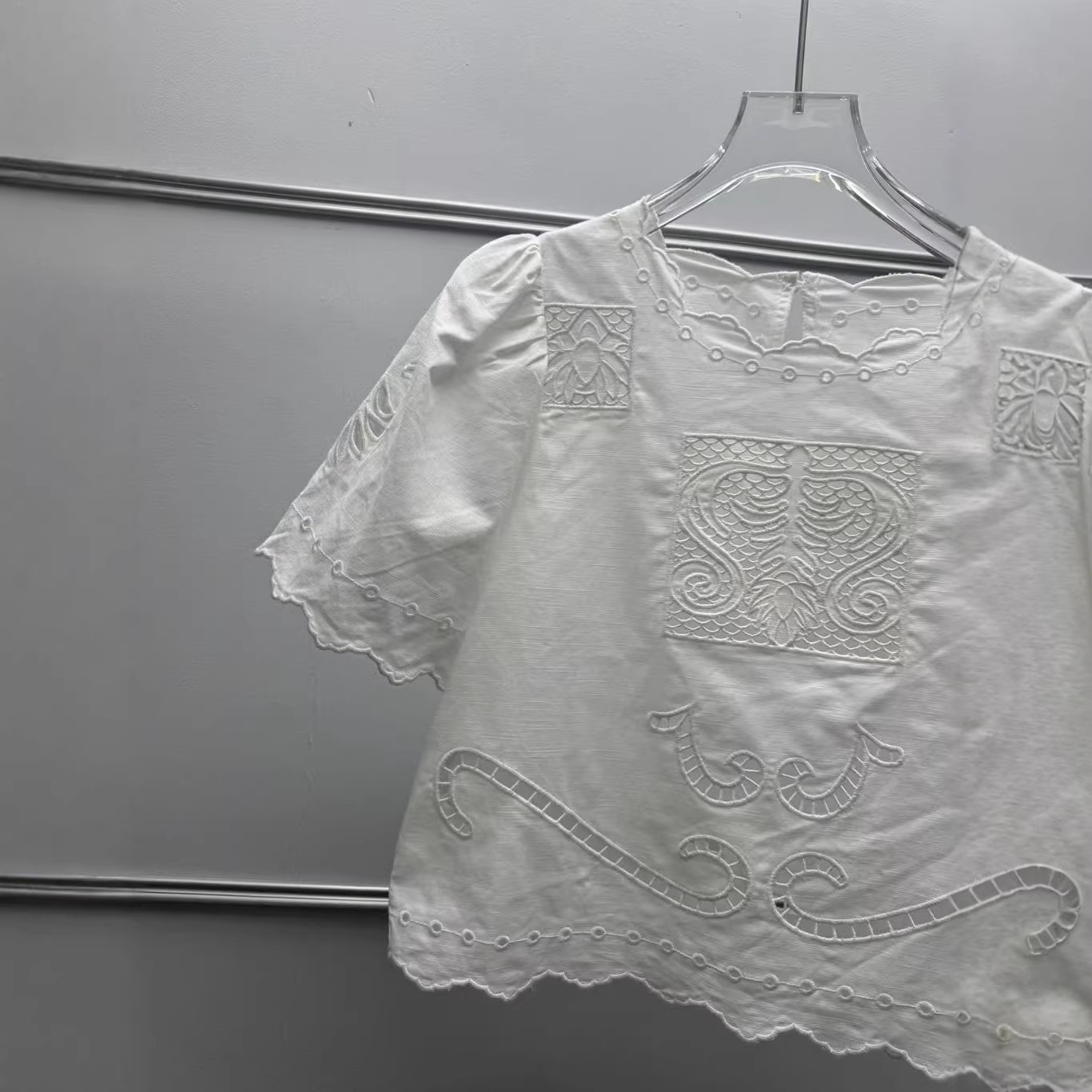 Afslankend effect Uitgeholde b - Embroidery Effect recensie en prijs