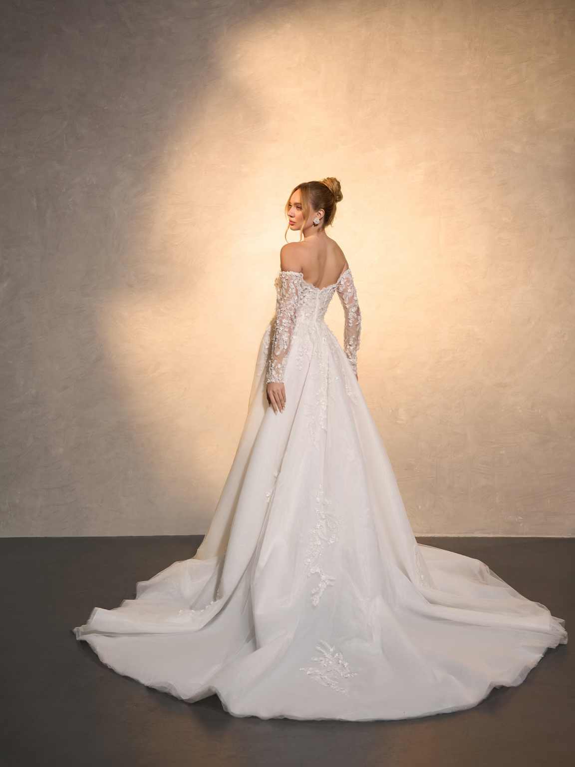 Elegante trouwjurk A-lijn Kant - Embroidery Online Design recensie en prijs